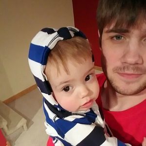 Meet your Posher, Eliott